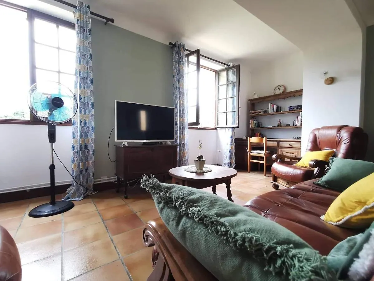 Hébergement de vacances Villa L Oustal du Malbernat à Frayssinet-le-Gélat